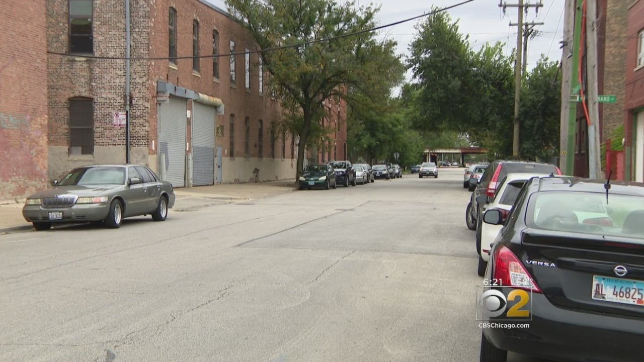 Chicago Police Warn Residents Of Near West Side Robberies