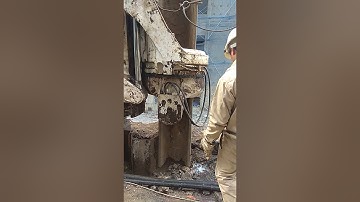 Ép cọc cừ Larsen