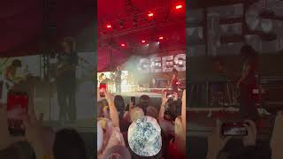 Geese Cover Justin Bieber's "Baby" at Coachella