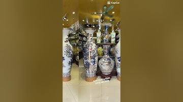 Đôi lục bình vẽ vàng 24k đẹp thế này thì không mê mới lạ. Vẽ vàng siêu kỹ, siêu sang