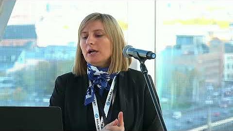 "SMONT - an Ontology for crime solving through Social Media"