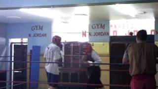 Christian Palafox Sparring rounds 3-4  (08/03/2011)