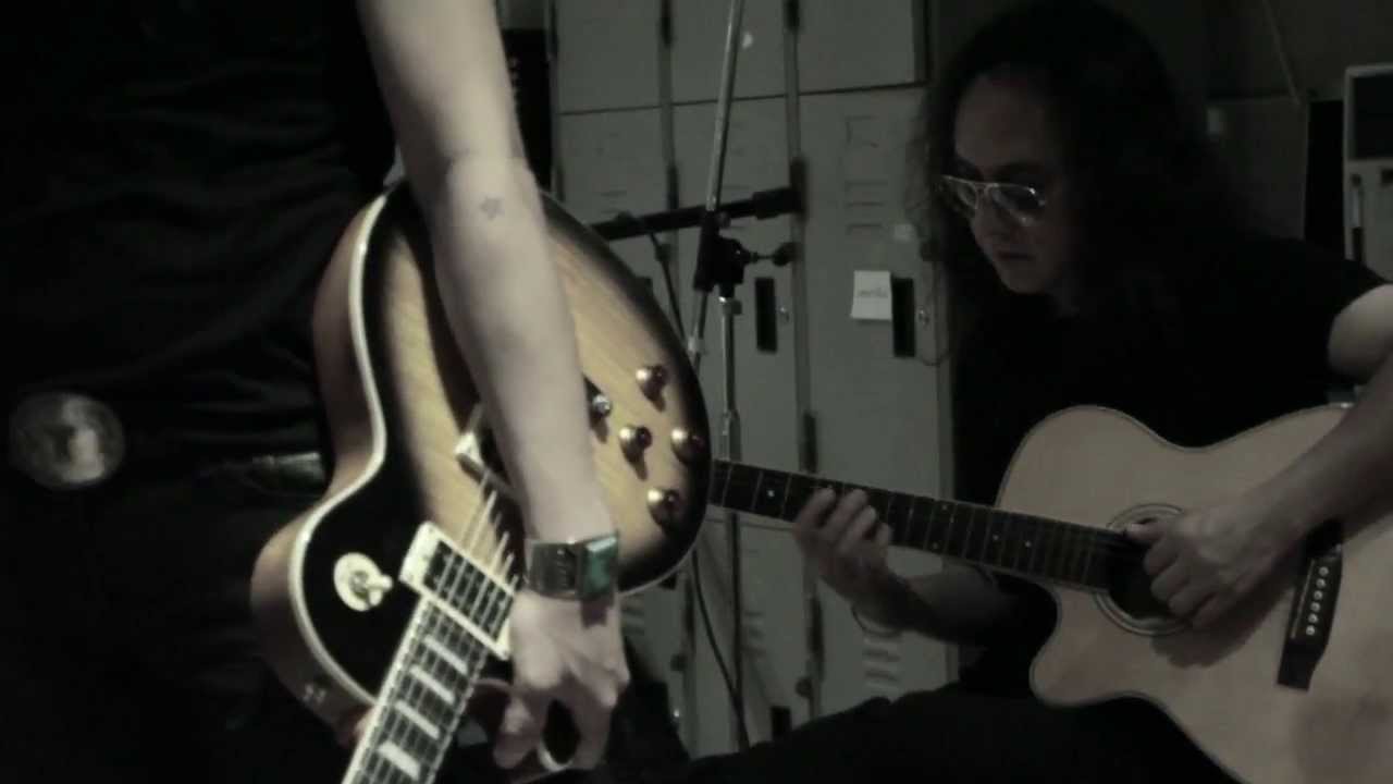 Short Charge Shock Rock Legend เหล็ก พันธุ์ เสือ