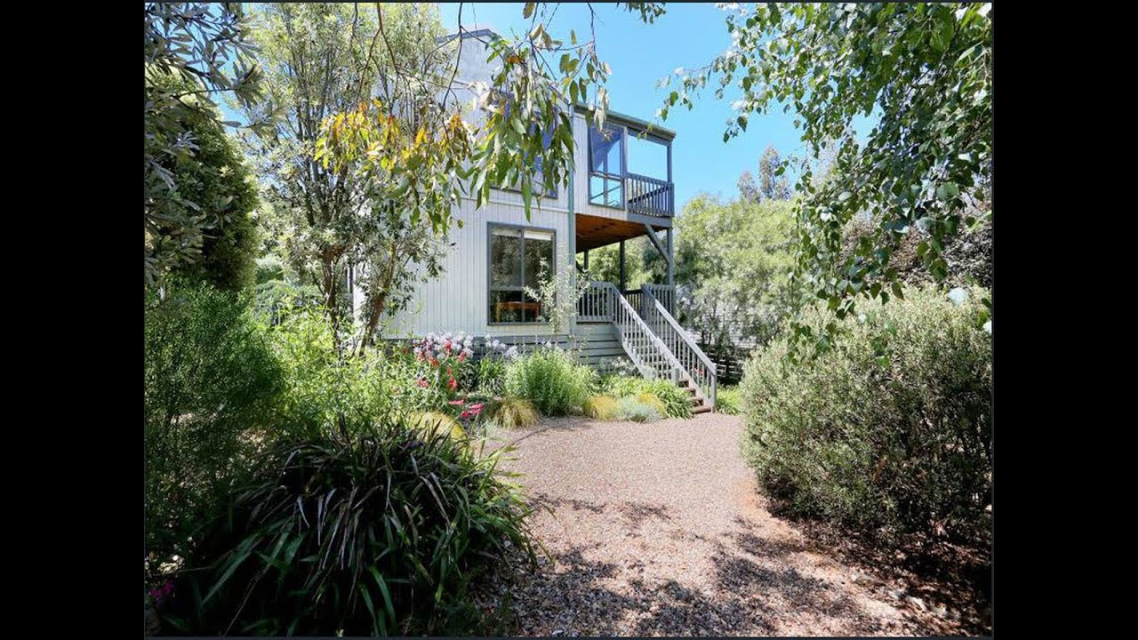 FOR LEASE 9 Lake rd Daylesford YouTube