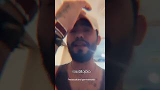 Leo Lidran , Ati242 ‘Nin Yıldızlar Parlar Şarkısını Söylüyor