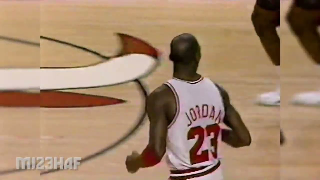 Michael Jordan vs Michael Finley Highlights Bulls vs Mavs (1998.03