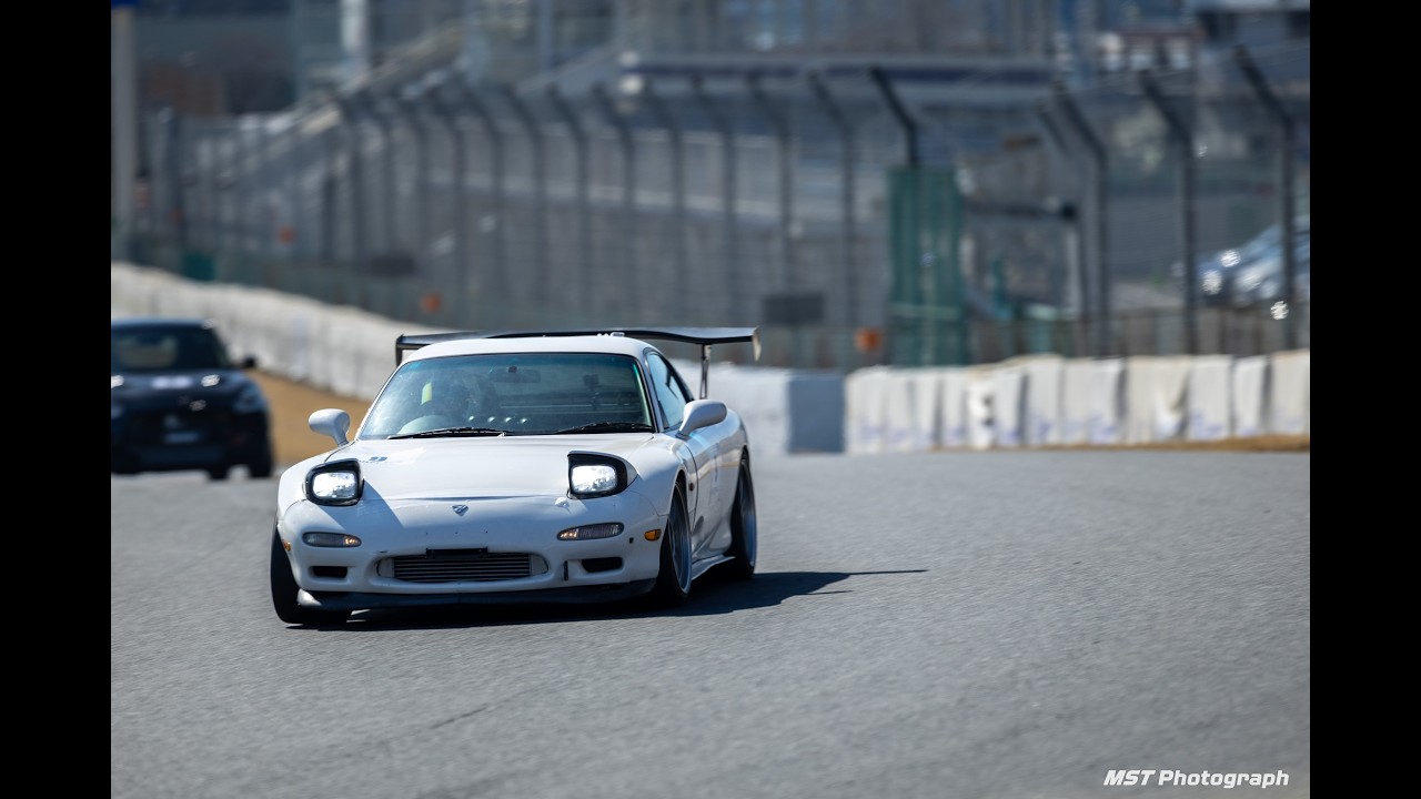 筑波サーキットTC2000 RX-7　１分１秒００６