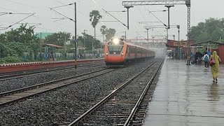 20893 Tatanagar Patna Vande Bharat Express Heading Towards Patna Junction. Train Videos Railways.