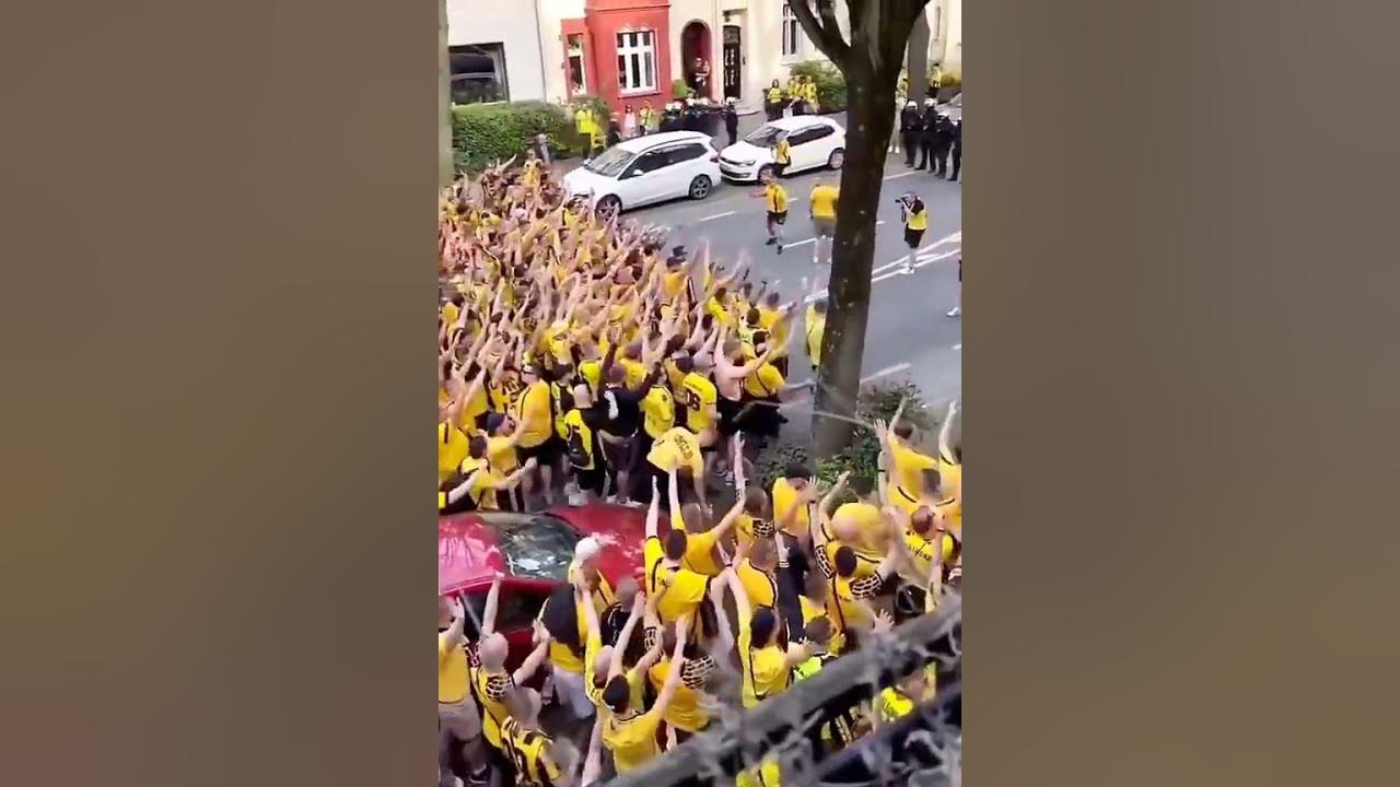 Ultras Borussia Dortmund march in London