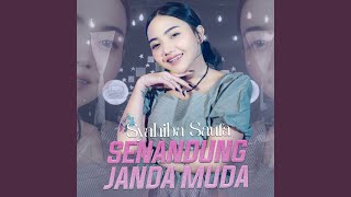 Смотреть клип Senandung Janda Muda