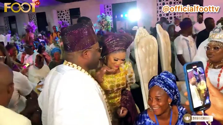 Oba Saheed Elegushi walk in majestically into the reception of 60th birthday party of Oba Olugbon.