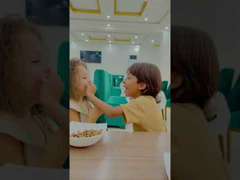 امير وأخته أسيل ربي يحفظهم لبعض