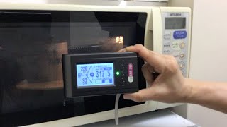 電磁波の測定器で、電子レンジを測ってみると...