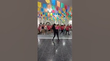 Thumbnail of Tem cabaré essa noite... Coreografia Lau Mendes
