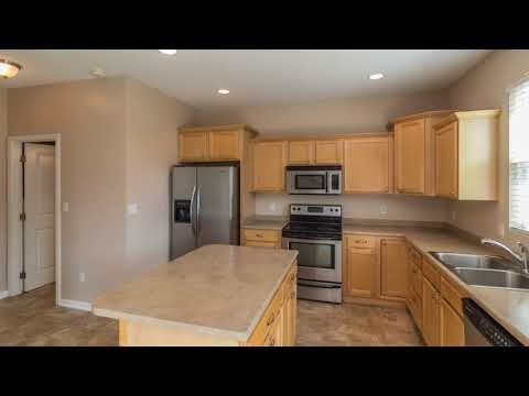 1985 SE Prairie Creek Drive, Waukee, IA home video tour