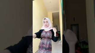 bidan cantik goyang tiktok part 5