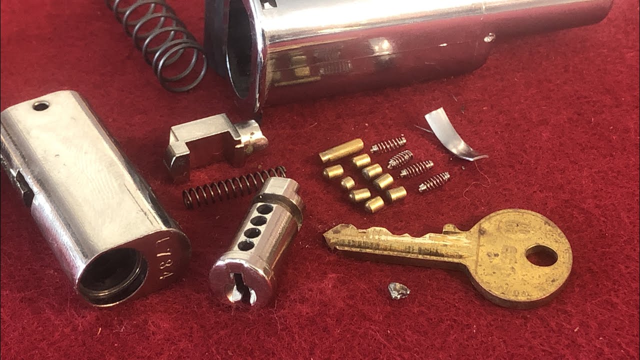 filing cabinet lock with foreign object