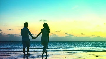 Couples walking on the beach | no copyright video | motion graphics overlays intromaker for creators