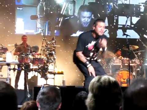 Santana Live Performance of Creams Sunshine of your Love Aug31 2011 Saskatoon