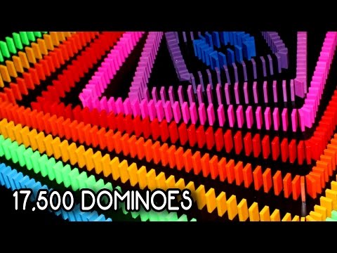 Dizzy Dominoes (17,500 Dominoes)