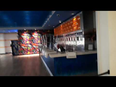Camioneta Ñachek en el Casino de Villa Angela