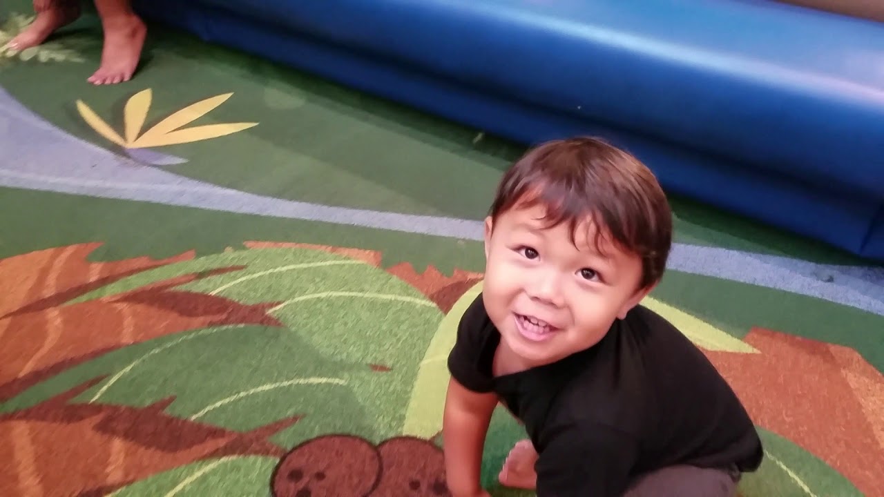 Family Home Video. Playing at Windward Mall playground, Oct 30, 2018