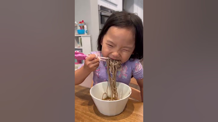 These kids REALLY love eating noodles