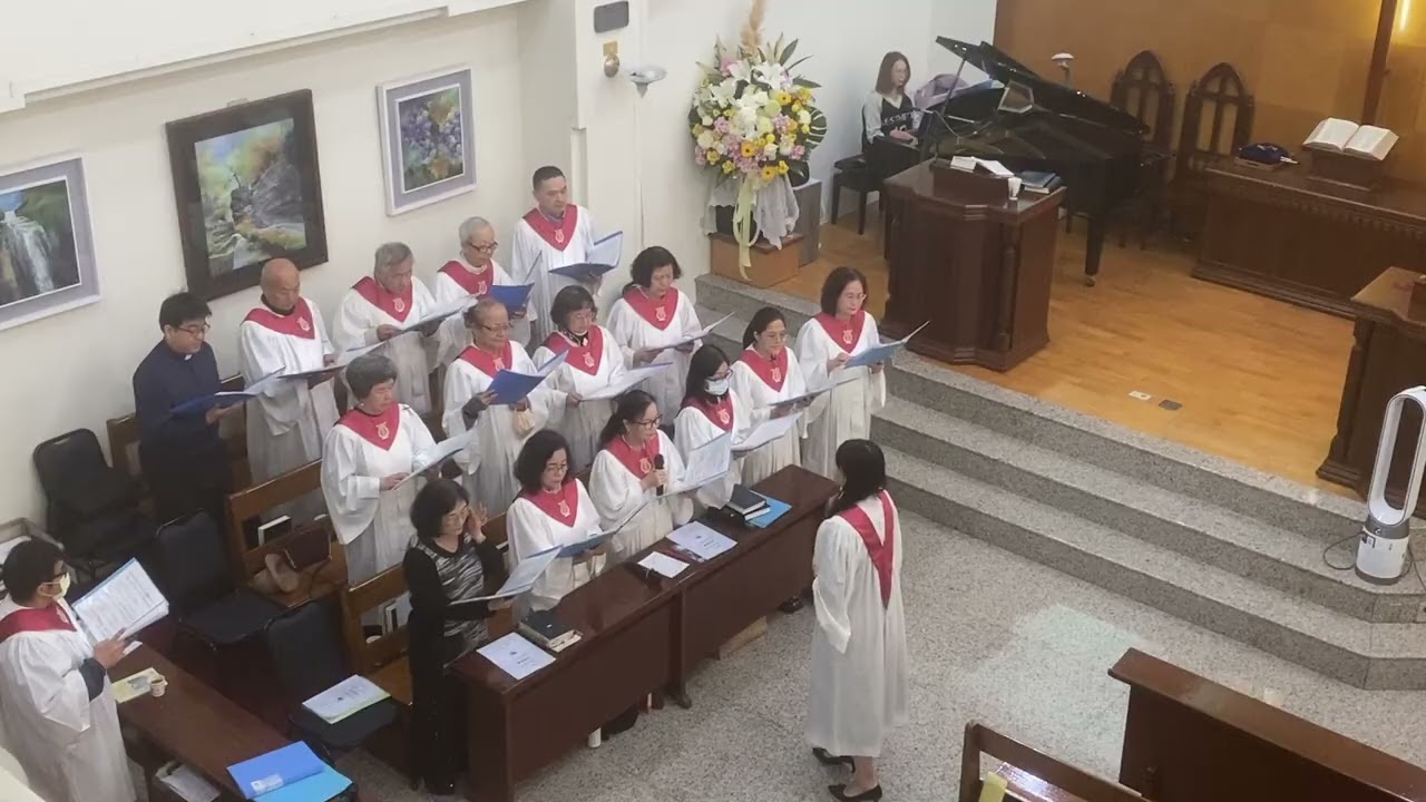 正忠教會 注神仰望主 四部台語合唱的聖歌隊