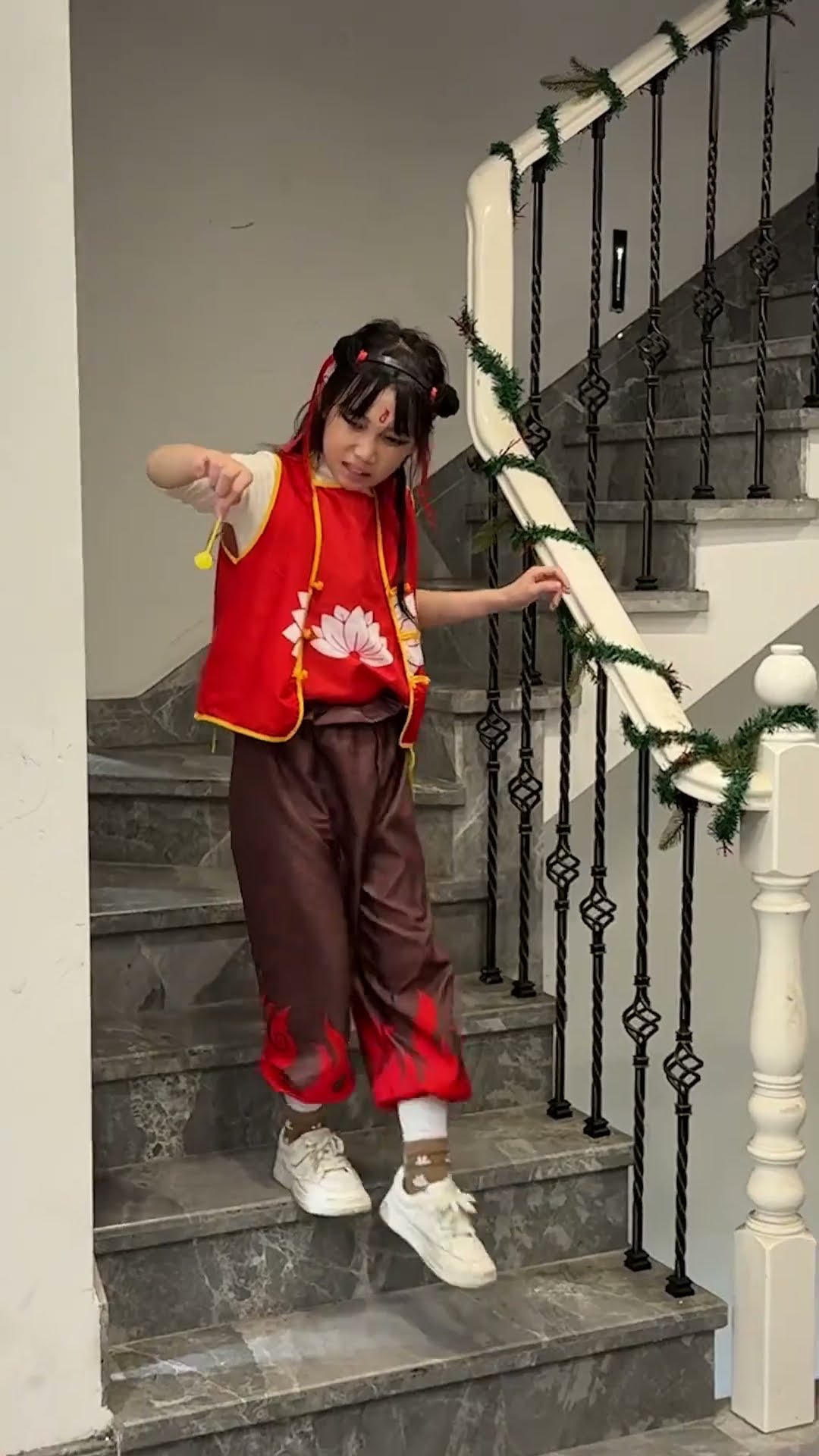 【斗罗大陆】呕~小舞竟然把哪吒掉进马桶的棒棒糖吃了？ #斗罗大陆 #小舞 #唐舞桐#哪吒
