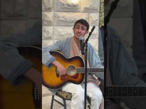 זכות גדולה לשיר אצל הרב הצדיק 