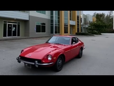 نيسان داتسون 240 زد مكينة 6 سلندر قير عادي اربع سرعات ممشى 57 الف ميل