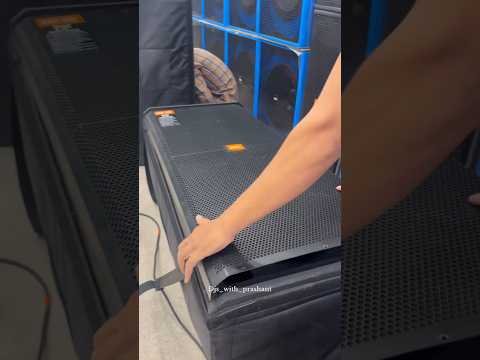 JBL SRX 725