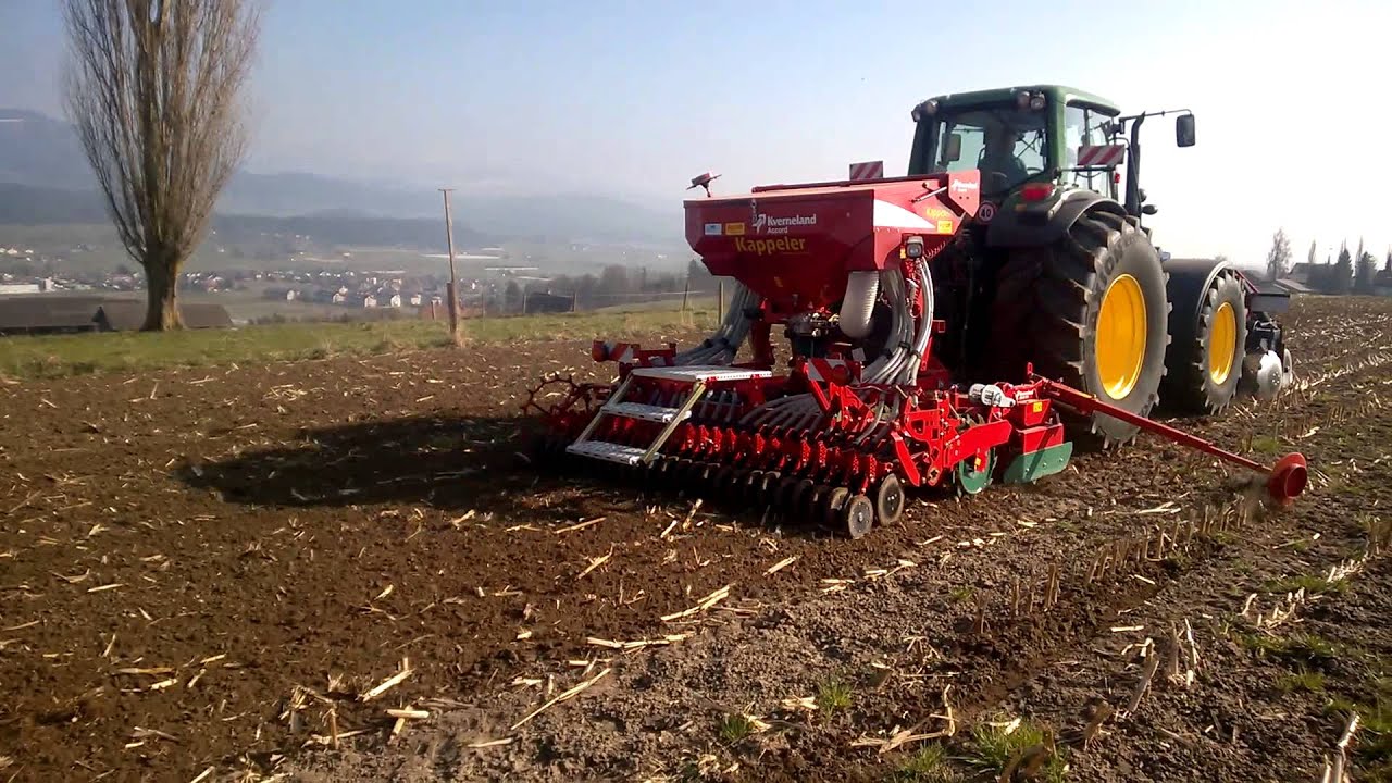 Kverneland Sämaschine s-Drill Pro mit CXII Schar, Kreiselegge NGS an John Deere 7530