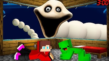 JJ and Mikey hide from ROBLOX HUNGRY WORM in Minecraft - Maizen
