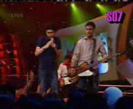 JAP (jadikanlah aku pacarmu) LIVE