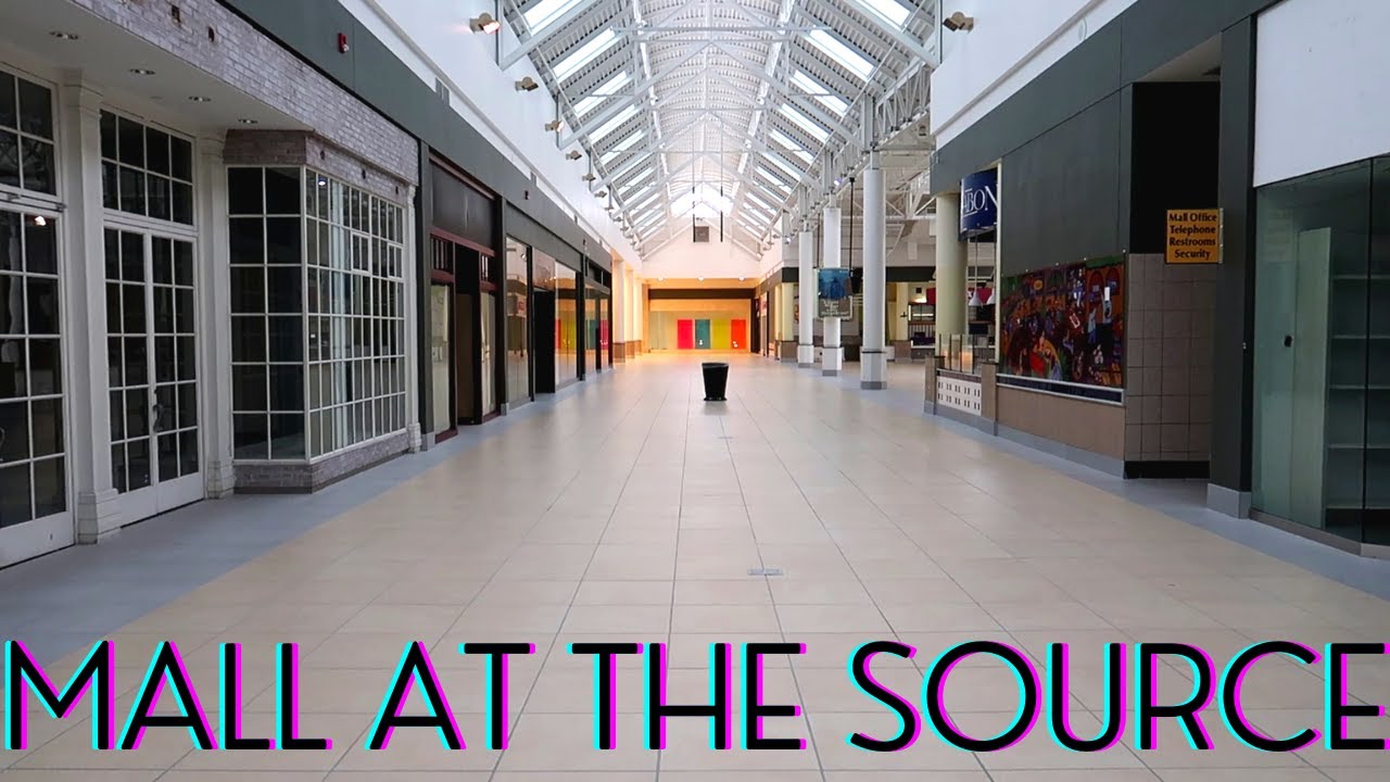 90's Relic Dead Mall - The Mall at the Source, Long Island NY 