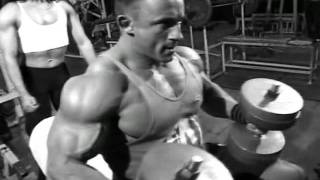 Bodybuilding - Radek Slodkiewicz (Chest training)