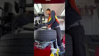 Installing a New Tire | In Less than 1 min | Mobile Tire Van.