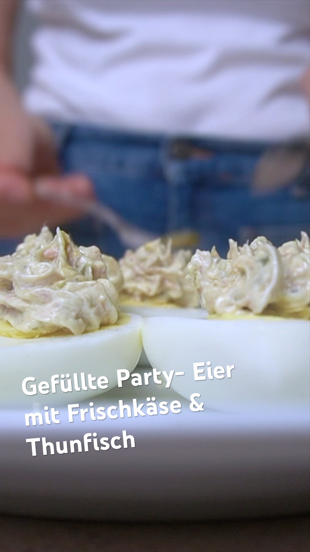 Gefüllte Party-Eier mit Frischkäse &amp; Thunfisch - YouTube