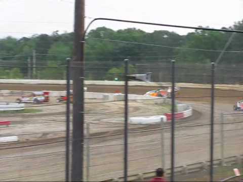 New Egypt Speedway Modified Heat Video: May 22, 2010