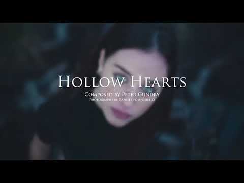 موسيقى حزينة ومؤثرة بأصوات بشرية لأ توصف