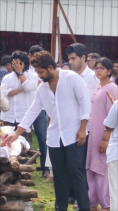 💔 Allu Arjun & Ram Charan’s Grandmother Allu Kanakaratnam Passes Away at 94 | Chiranjeevi Emotional