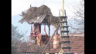 Piroćanac napravio kuću na banderi