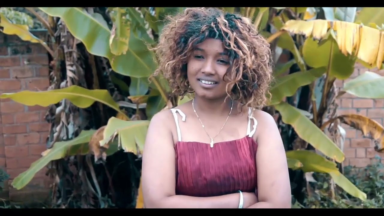 Samy Gaigy - Fotoan-gasy (Comedie Malagasy)