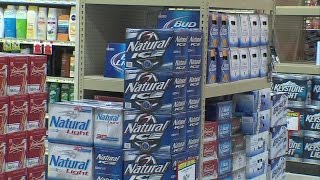 Lawmakers delay vote on Sunday alcohol sales in Indiana
