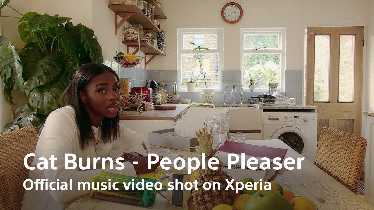 Cat Burns - People Pleaser | Official music video shot on Xperia Cat Burns - People Pleaser | Official music video shot on Xperia