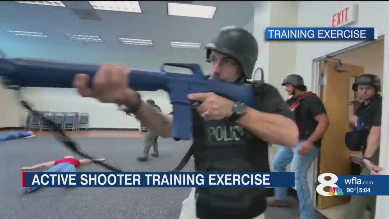1st responders train side-by-side in active shooter drill - YouTube