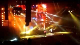 blink 182 - Dammit / Family Reunion Live at the LG Arena