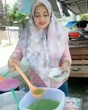 Story WA Ukty Penjual Cendol Dawet Cantik