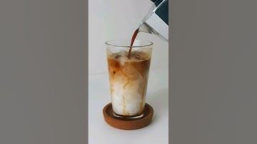 Iced Caramel Macchiato at Home #coffee #caramelmacchiato